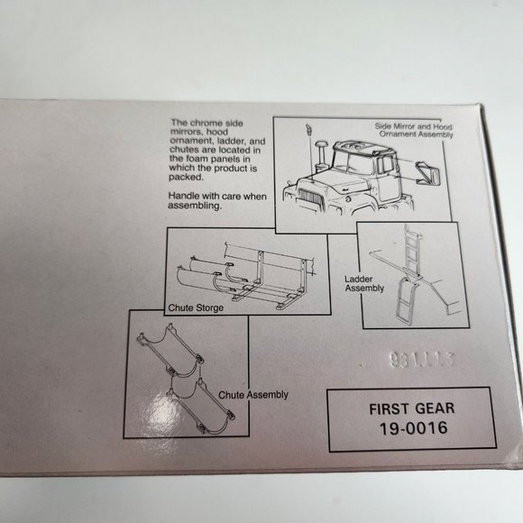 First Gear 1:34 Scale 19-0016 Mack R-Model Mixer Diecast NIB - Picture 9 of 16